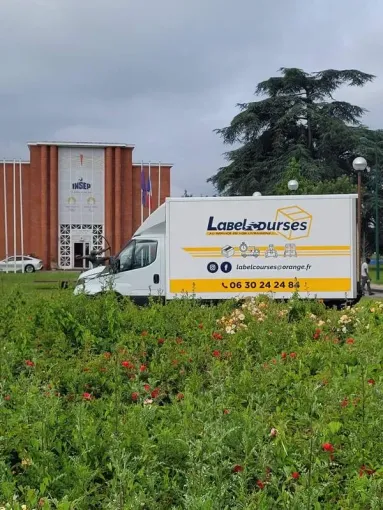 Service de livraison sécurisé et régulier pour entreprise à Paris, Paris 8, Label Courses